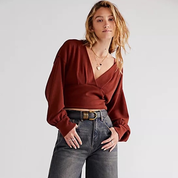 We The Free Tops - Free People long sleeve top XL